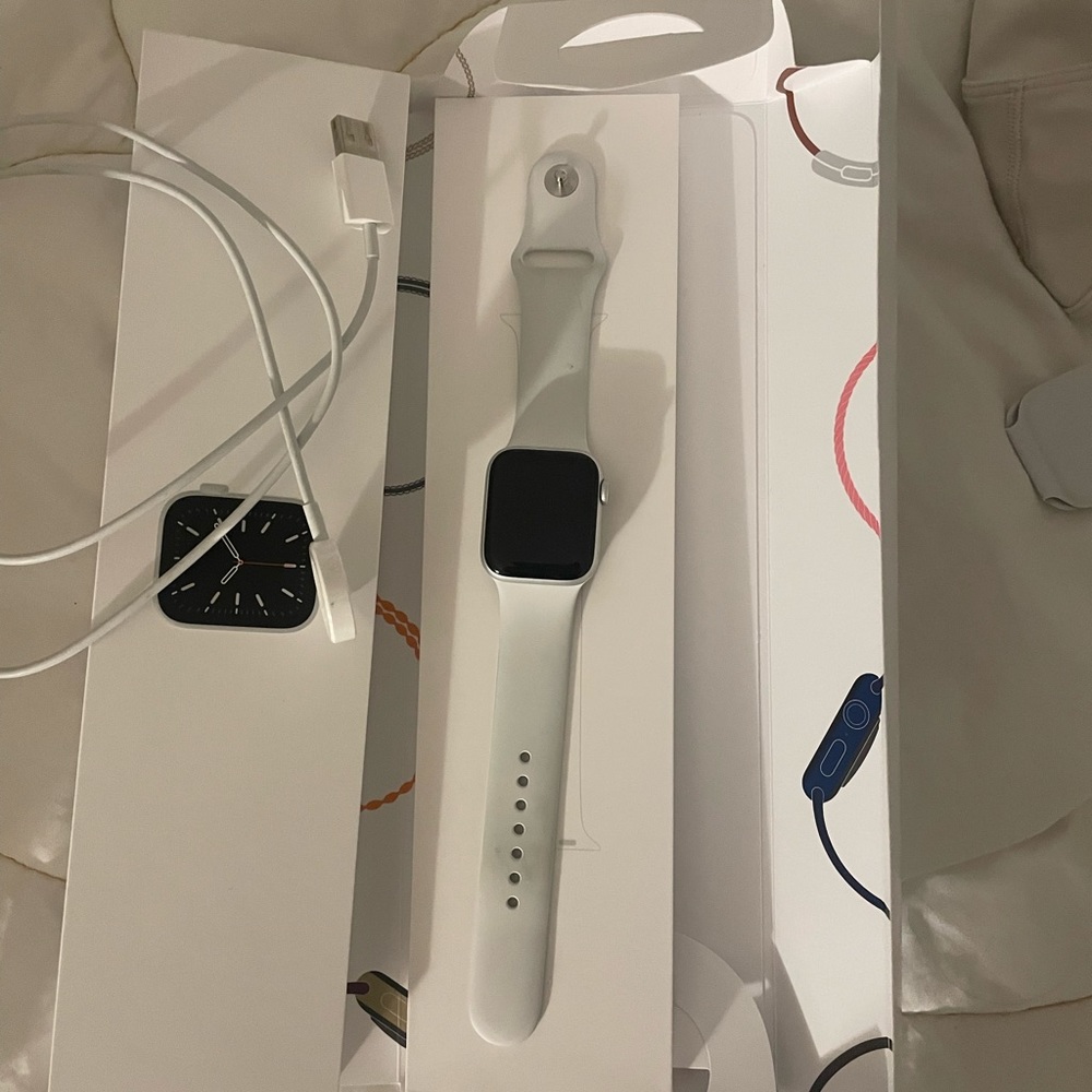 Series 6 Silver 40mm Apple Watch